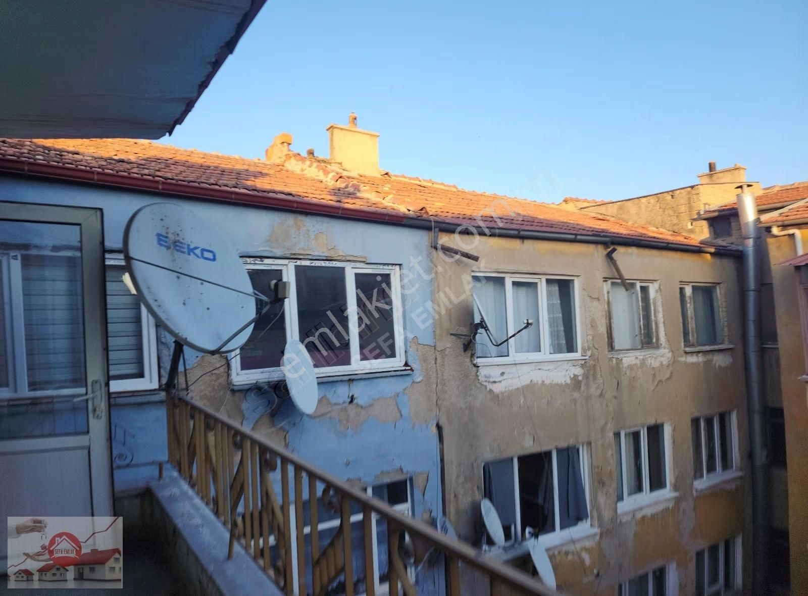 Satılık Sobalı 4+1 Daire Çarşı Merkezde Yatırımlık - Görsel 34