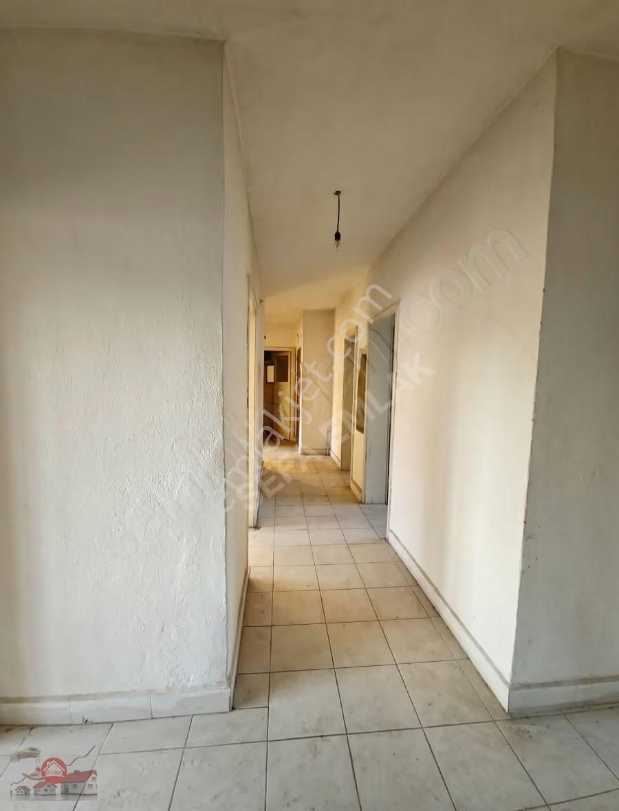 Satılık Sobalı 4+1 Daire Çarşı Merkezde Yatırımlık - Görsel 23
