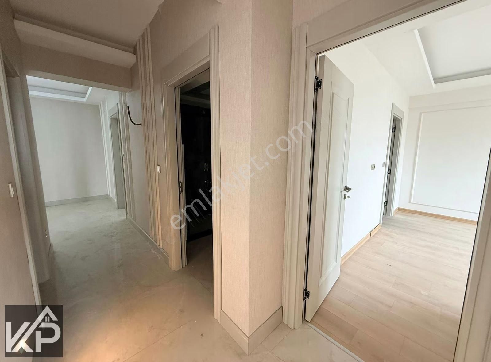 Yakut Mah. 3 Cephesi Yol, Park Önü Lüks 4+1 Satılık Daire - Görsel 5