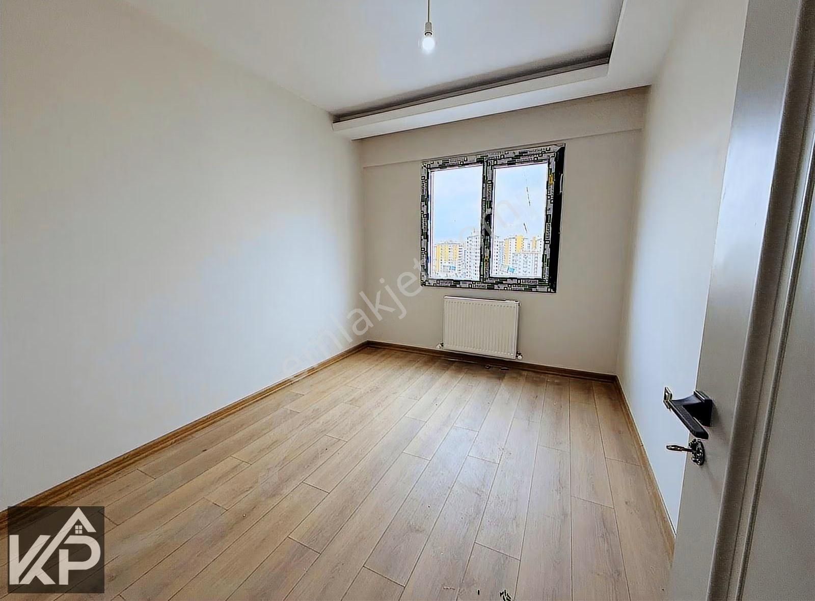 Yakut Mah. 3 Cephesi Yol, Park Önü Lüks 4+1 Satılık Daire - Görsel 14