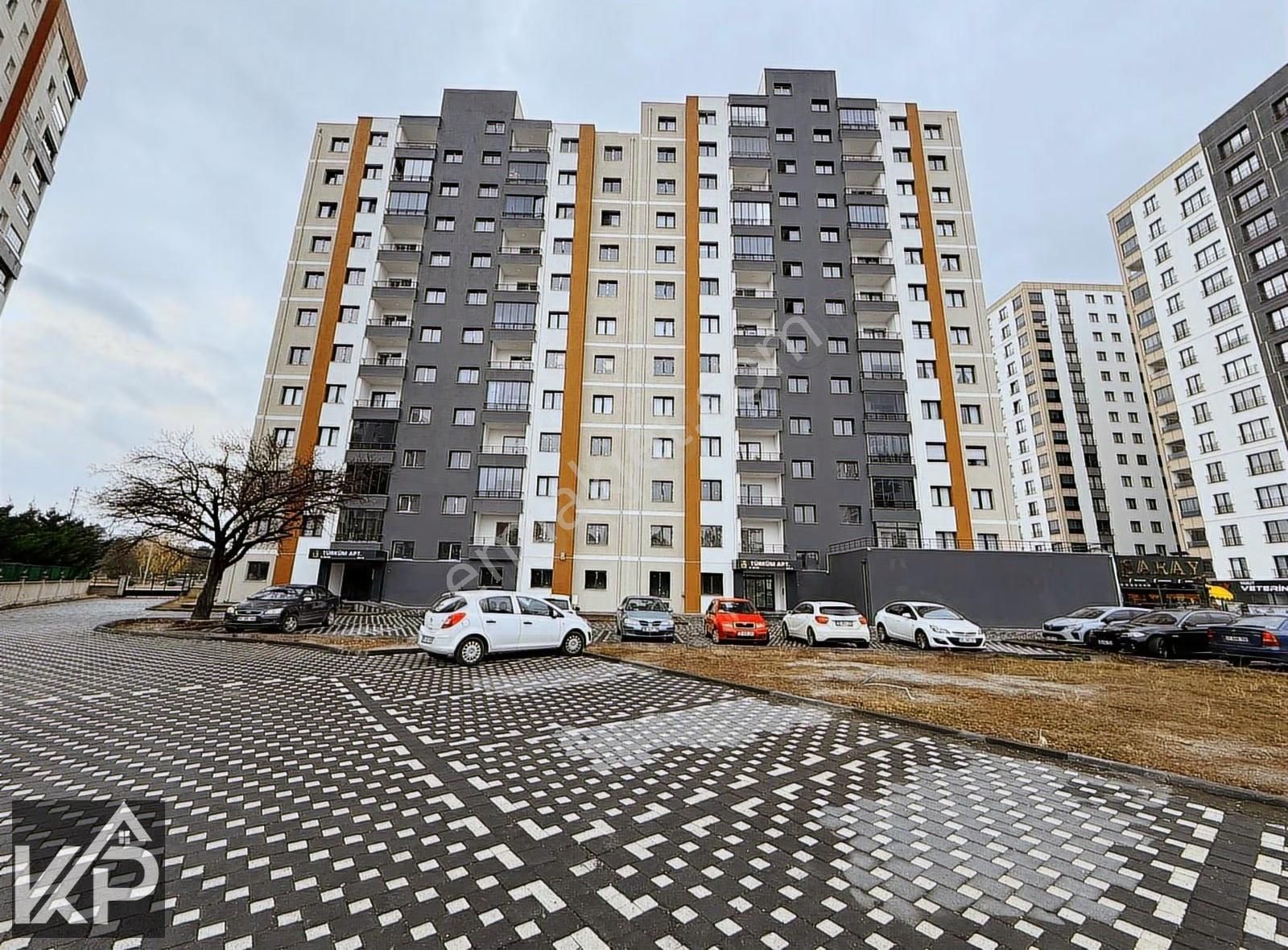 Yakut Mah. 3 Cephesi Yol, Park Önü Lüks 4+1 Satılık Daire - Görsel 18