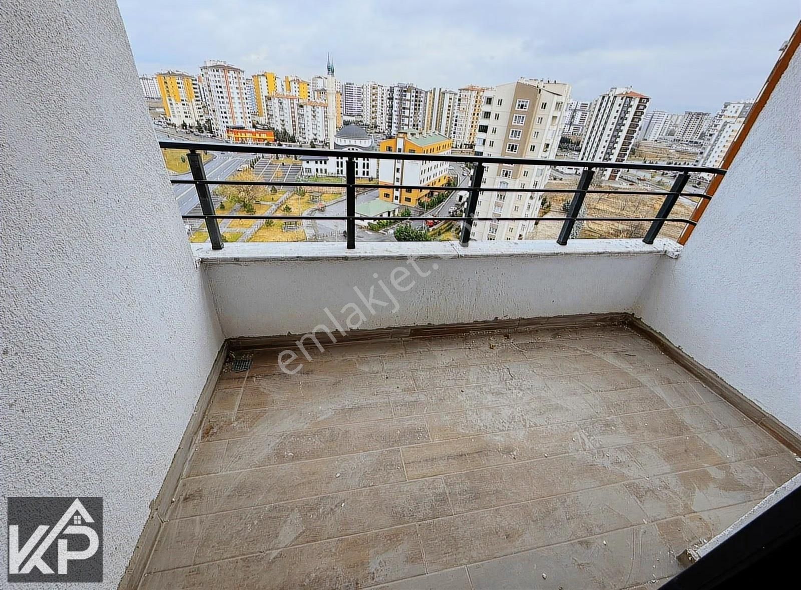 Yakut Mah. 3 Cephesi Yol, Park Önü Lüks 4+1 Satılık Daire - Görsel 13