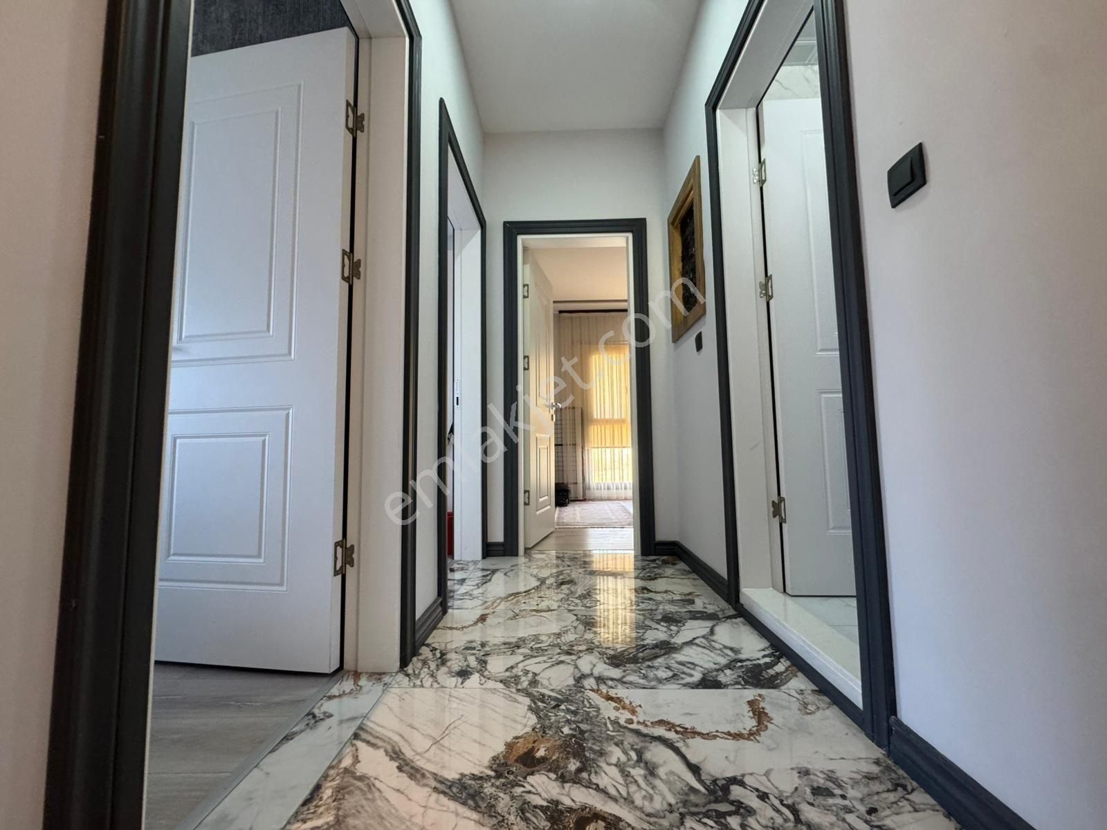 Kuşadası Satılık 3+1 Villa - Görsel 17