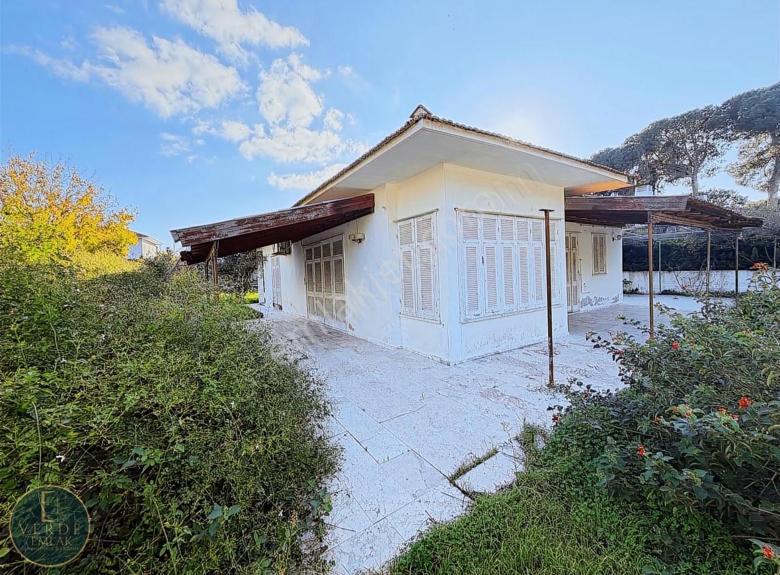 Çeşme Ilıca Şantiye Evlerinde 613 M2 Arsa Villa - Görsel 2