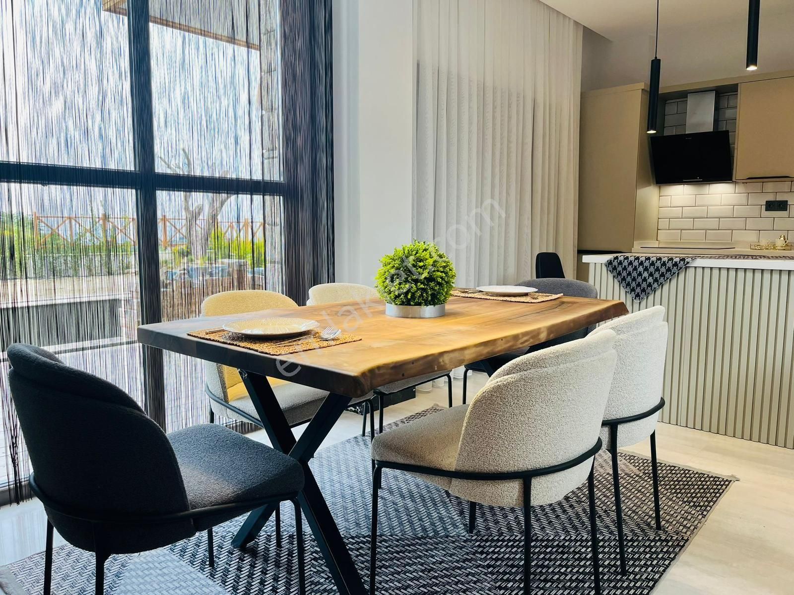 Kuşadası Satılık 4+1 Villa - Görsel 13