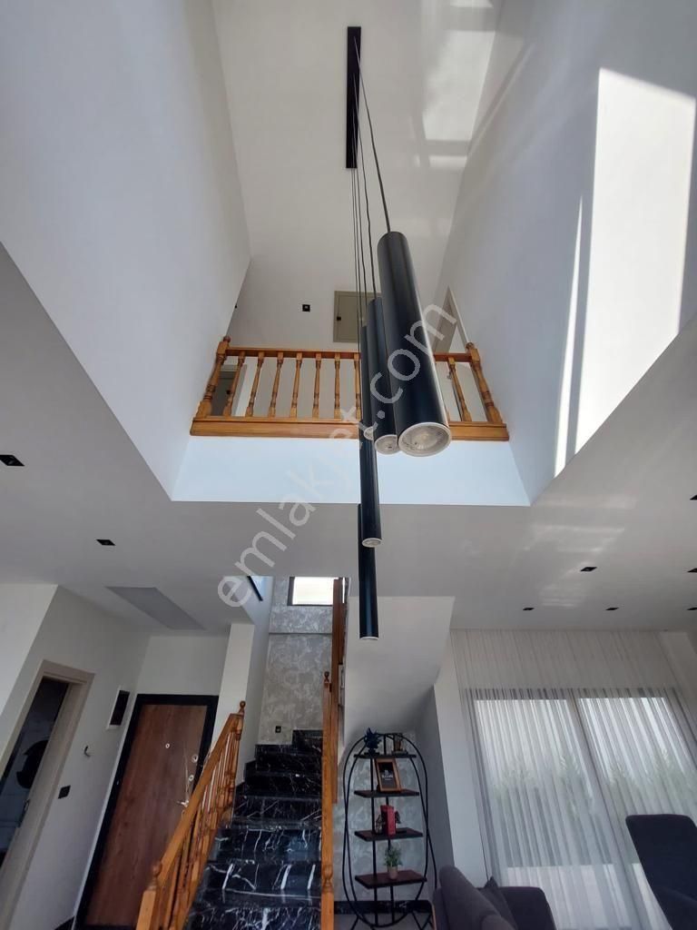 Kuşadası Satılık 4+1 Villa - Görsel 17