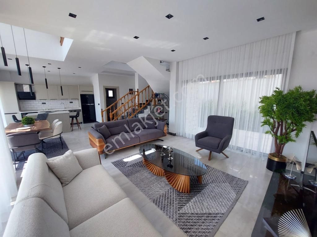 Kuşadası Satılık 4+1 Villa - Görsel 20