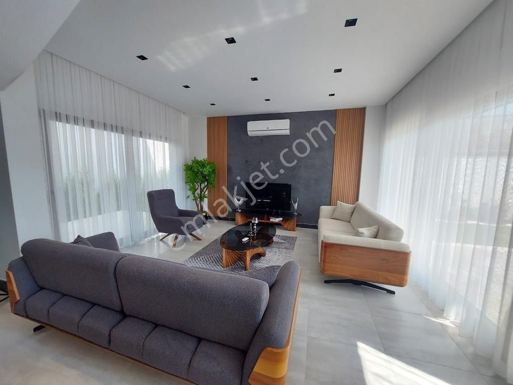 Kuşadası Satılık 4+1 Villa - Görsel 22