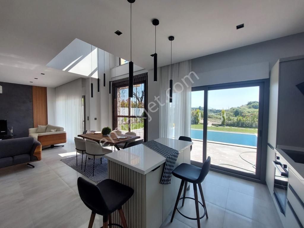 Kuşadası Satılık 4+1 Villa - Görsel 26