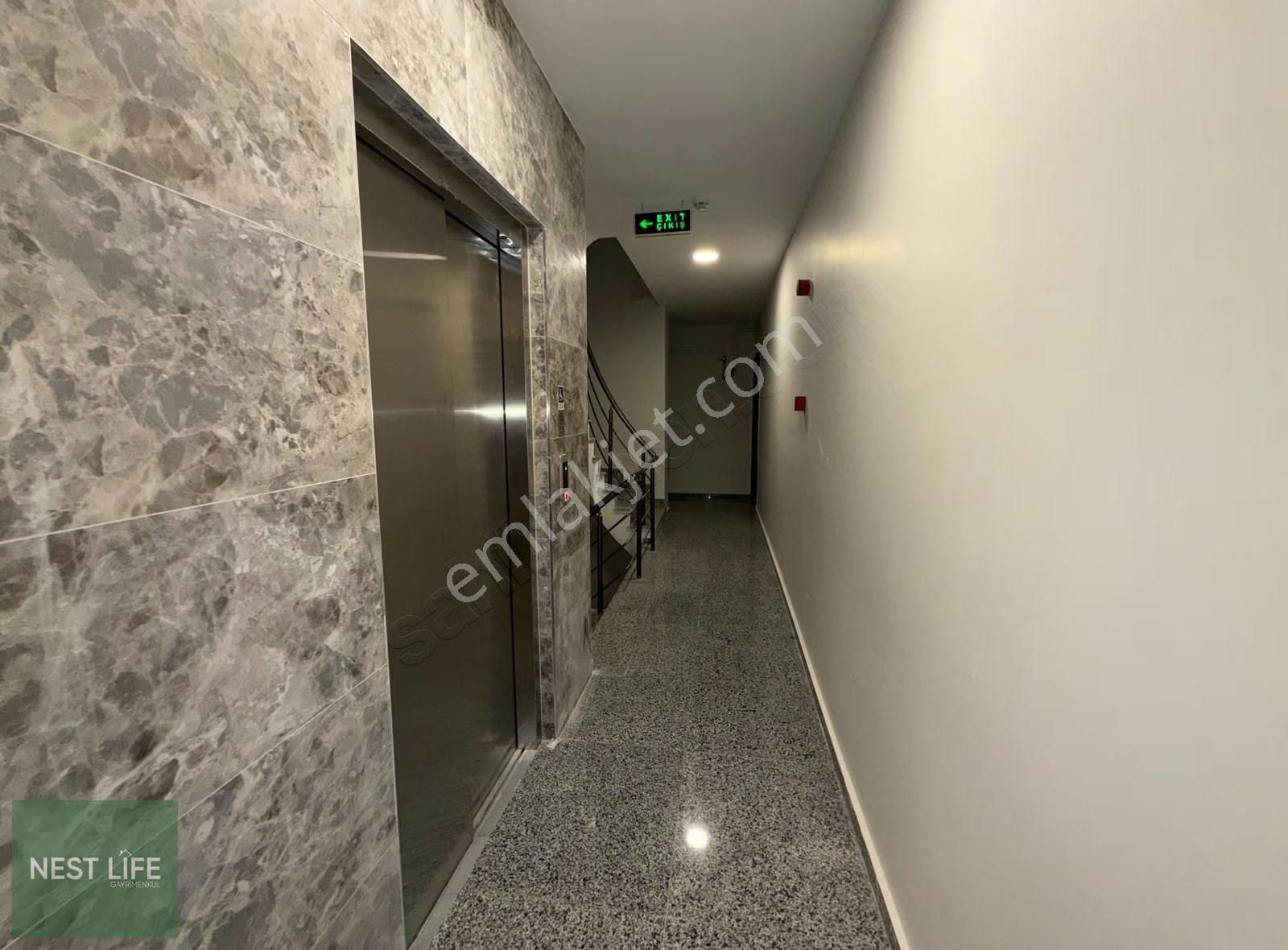 Altunizade-acıbadem Lokasyanunda Lüks 3+1 | Vatandaşlığa Uygun - Görsel 8