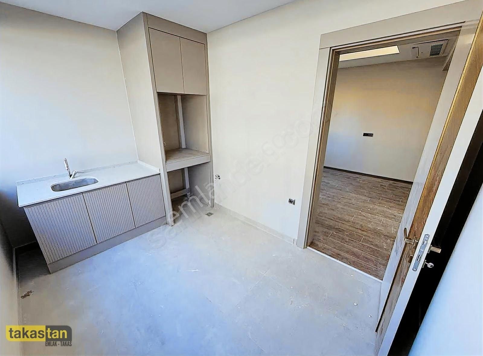 Yamaçtepenin Merkezi Konumlu Ultra Lüx Dairesi - Görsel 29