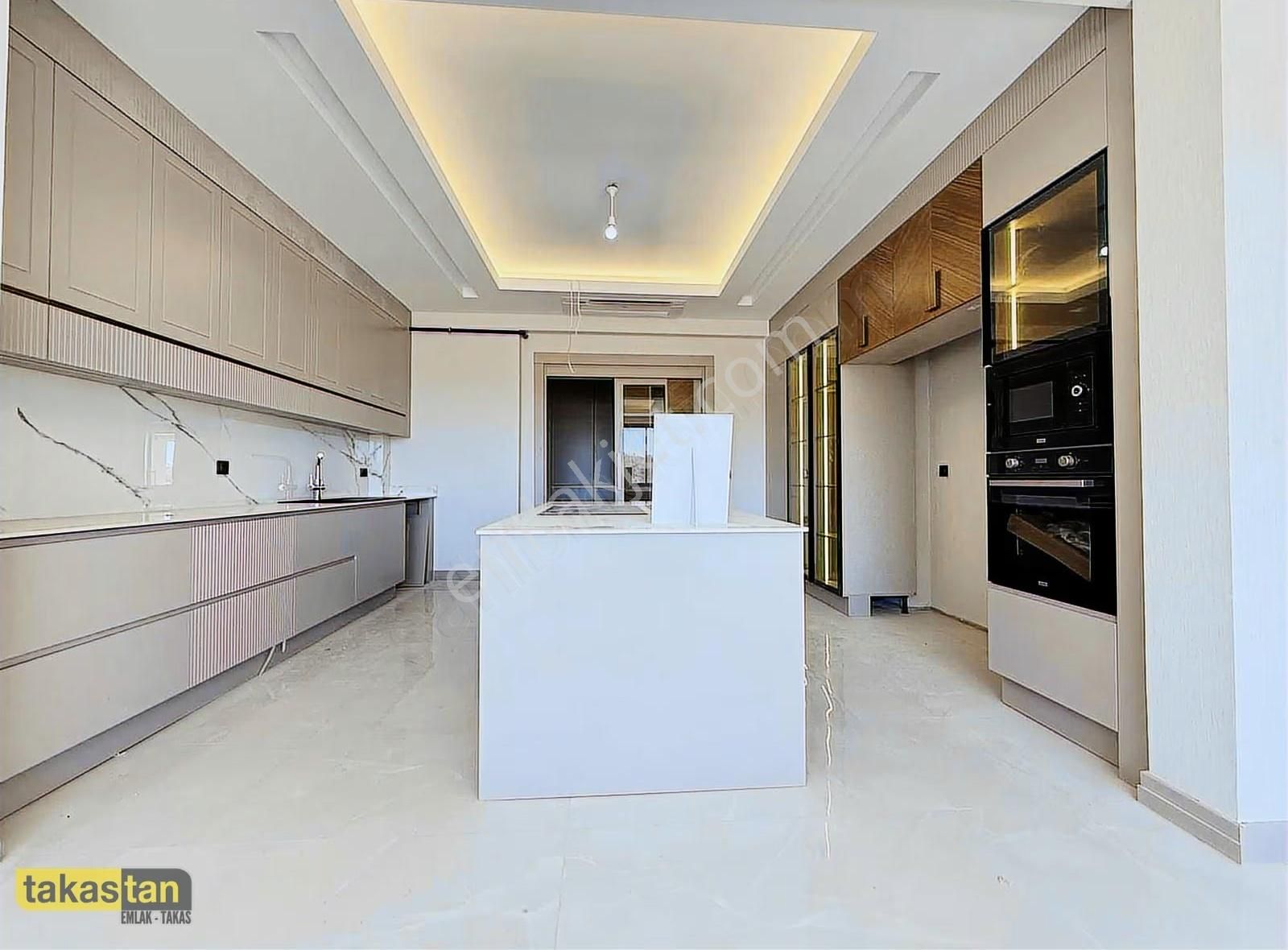 Yamaçtepenin Merkezi Konumlu Ultra Lüx Dairesi - Görsel 15