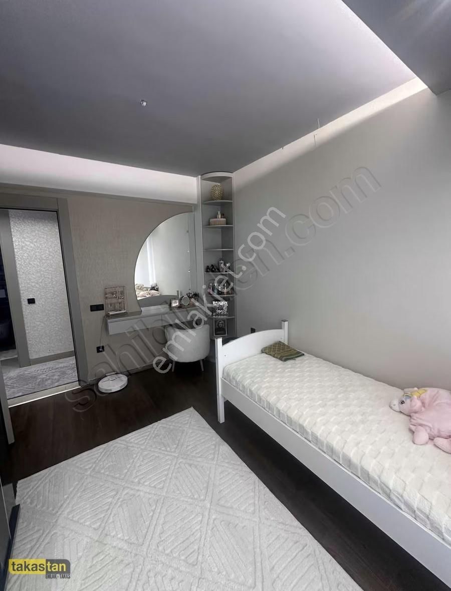 Takas Emlaktan Satılık Masrafsız Lüx 3.5+1 Daire - Görsel 24