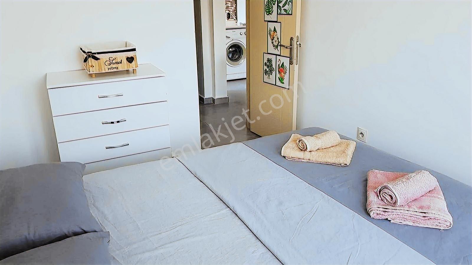 Kuşadası Çarşı Merkez 1+1 Full Eşyalı - Görsel 12