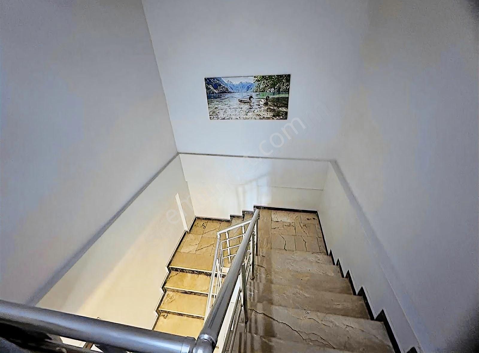 Elit Emlaktan Kurtuluş Mah 5+1 Dubleks Asansörlü - Görsel 3