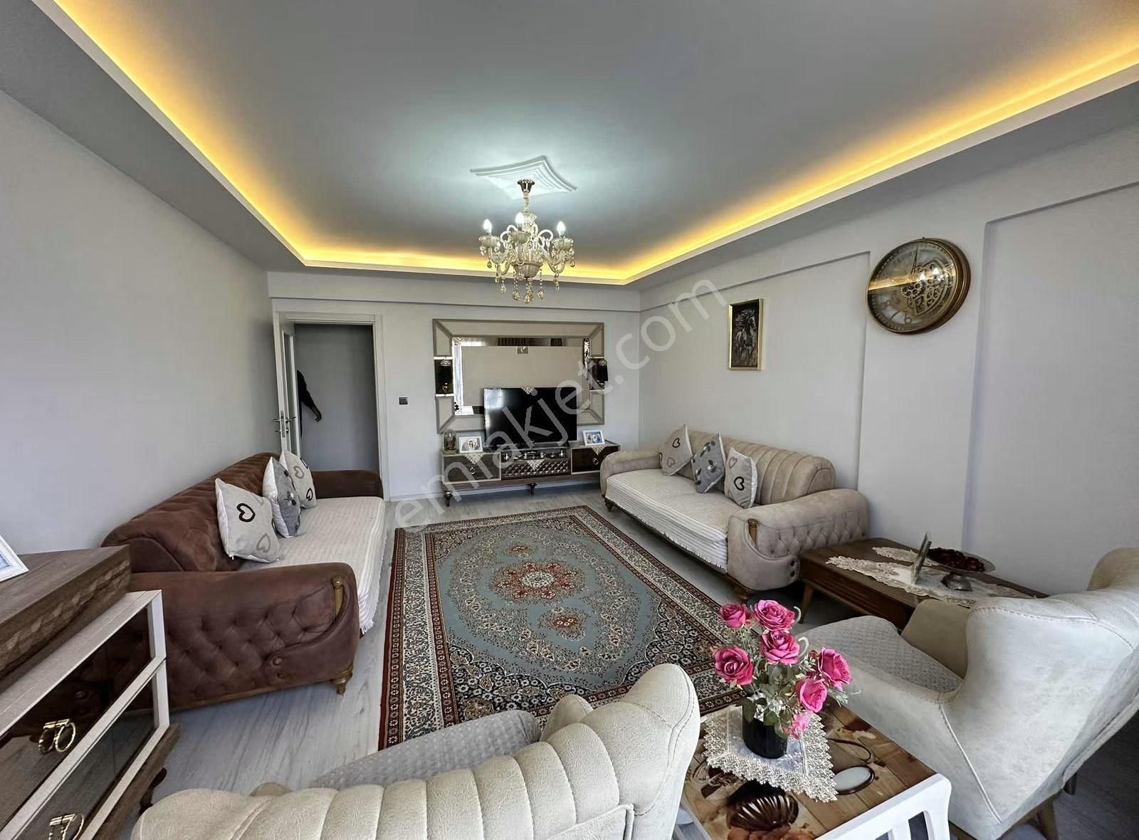 Elit Emlaktan Kurtuluş Mah 5+1 Dubleks Asansörlü