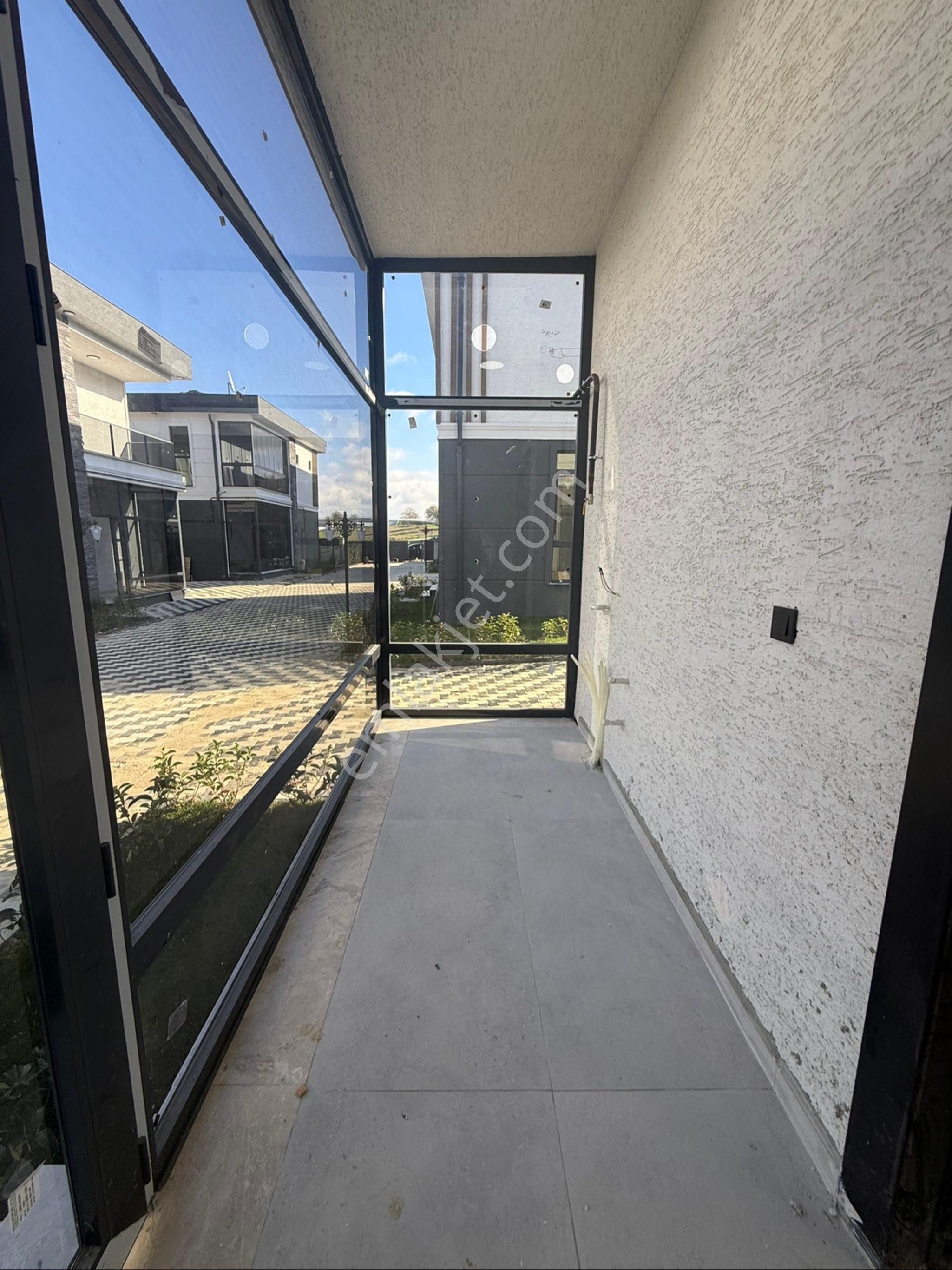 Çerkezköy Ambarderede Müstakil Havuzlu 2 Katlı Villa - Görsel 25