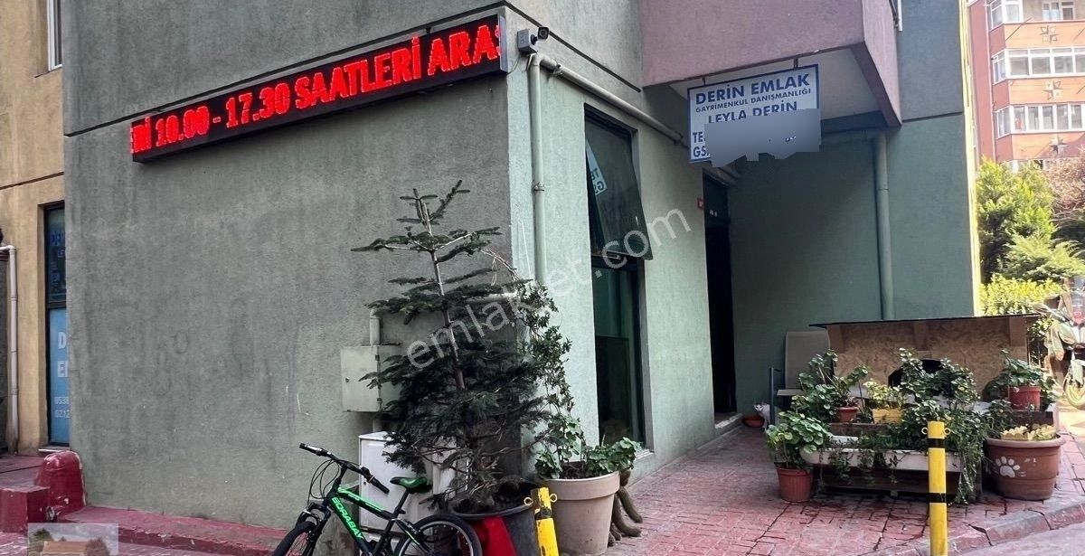 Derin Emlaktan Merkezde Şelale Evlerinde Asansörlü 24 Saat Güvenlikli Havuzlu Lüks Daire - Görsel 6