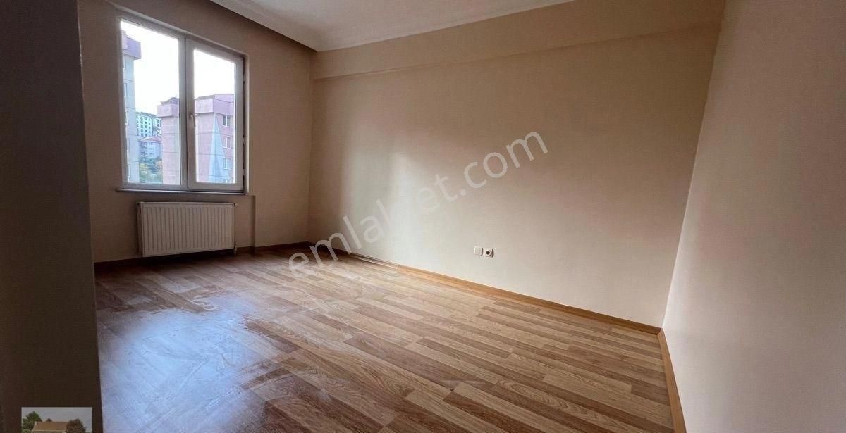 Derin Emlaktan Merkezde Güney Cepheli Havuz Manzaralı Lüks Ferah Daire - Görsel 22