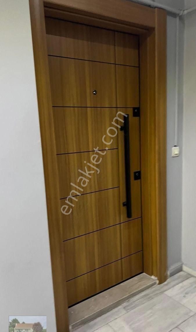 Derin Emlaktan Merkezde Güney Cepheli Havuz Manzaralı Lüks Ferah Daire - Görsel 16