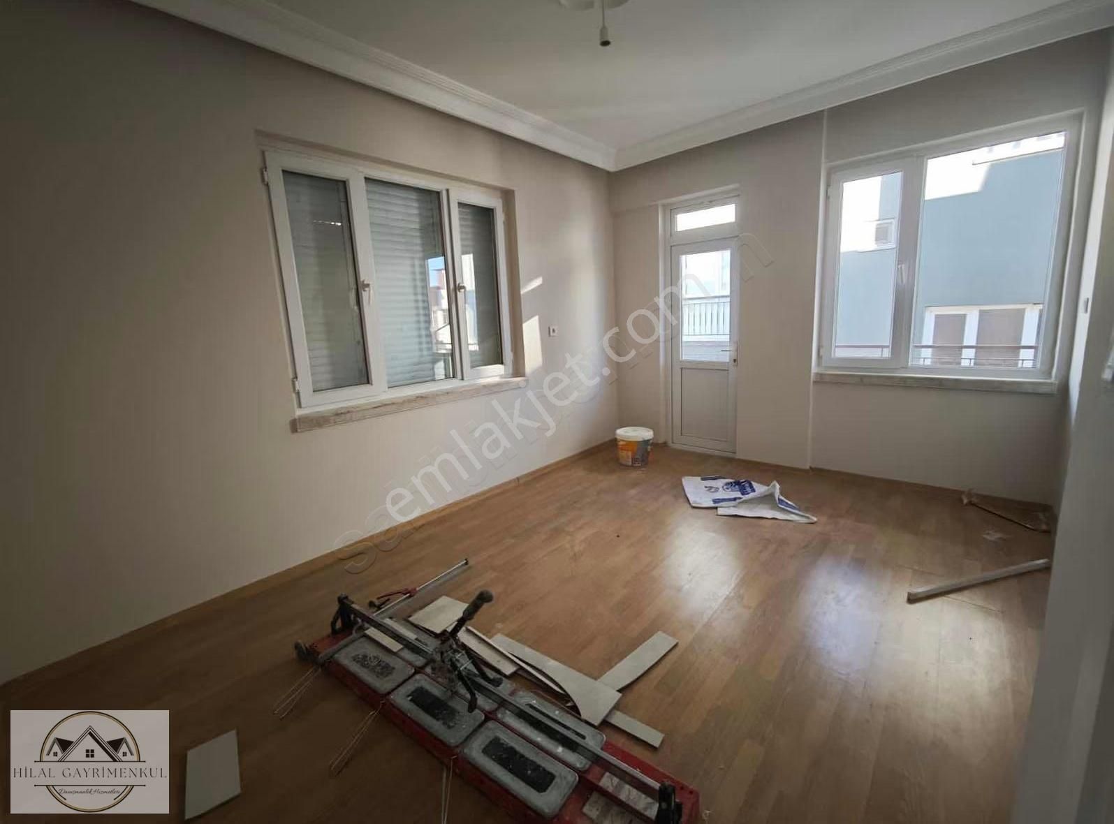 Hilal Gyarimenkul'den Yenigün Kapalı Pazar Dibi Doğalgazlı *3+1* - Görsel 16