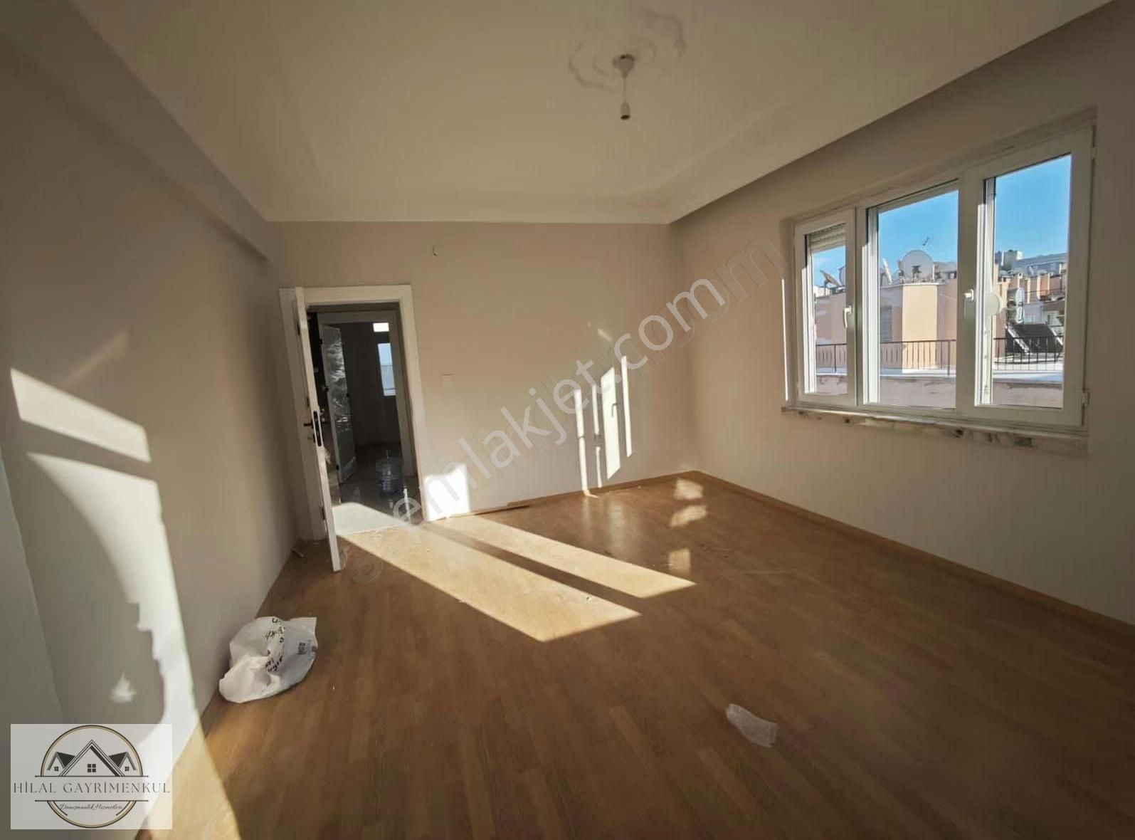 Hilal Gyarimenkul'den Yenigün Kapalı Pazar Dibi Doğalgazlı *3+1* - Görsel 5