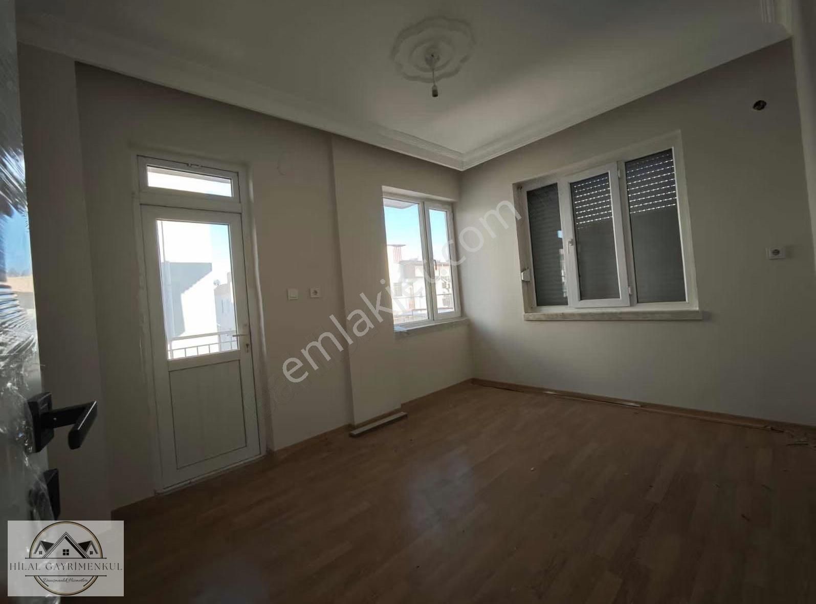 Hilal Gyarimenkul'den Yenigün Kapalı Pazar Dibi Doğalgazlı *3+1* - Görsel 11