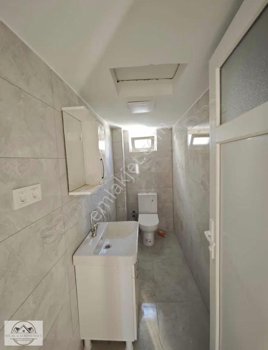 Hilal Gyarimenkul'den Yenigün Kapalı Pazar Dibi Doğalgazlı *3+1* - Görsel 2