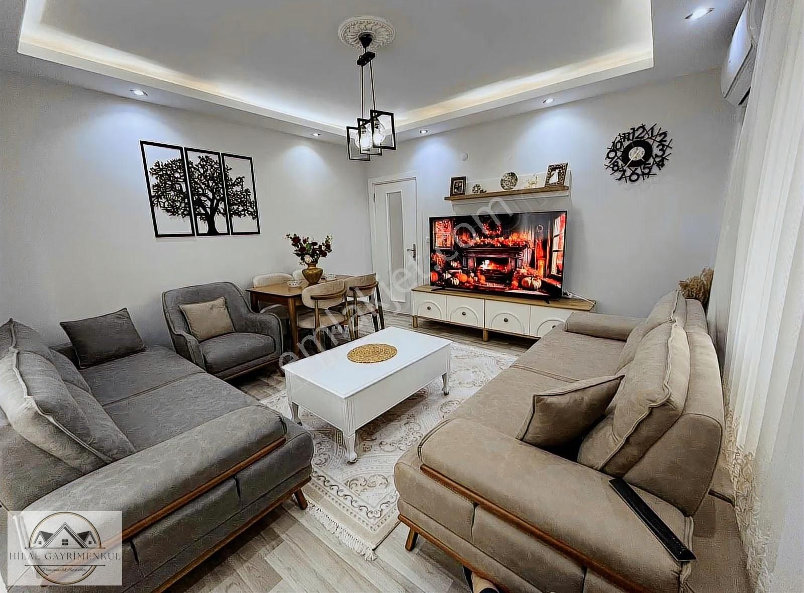 Hilal Gayrimenkulden Doğalgazlı,asansörlü,geniş*2+1*