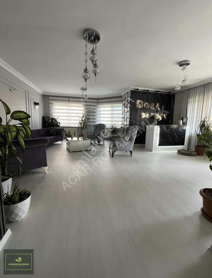 Acar Royal'den Fsm Bulvarında Güzellik Salonu - Görsel 3