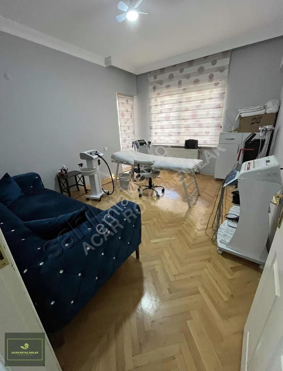 Acar Royal'den Fsm Bulvarında Güzellik Salonu - Görsel 4