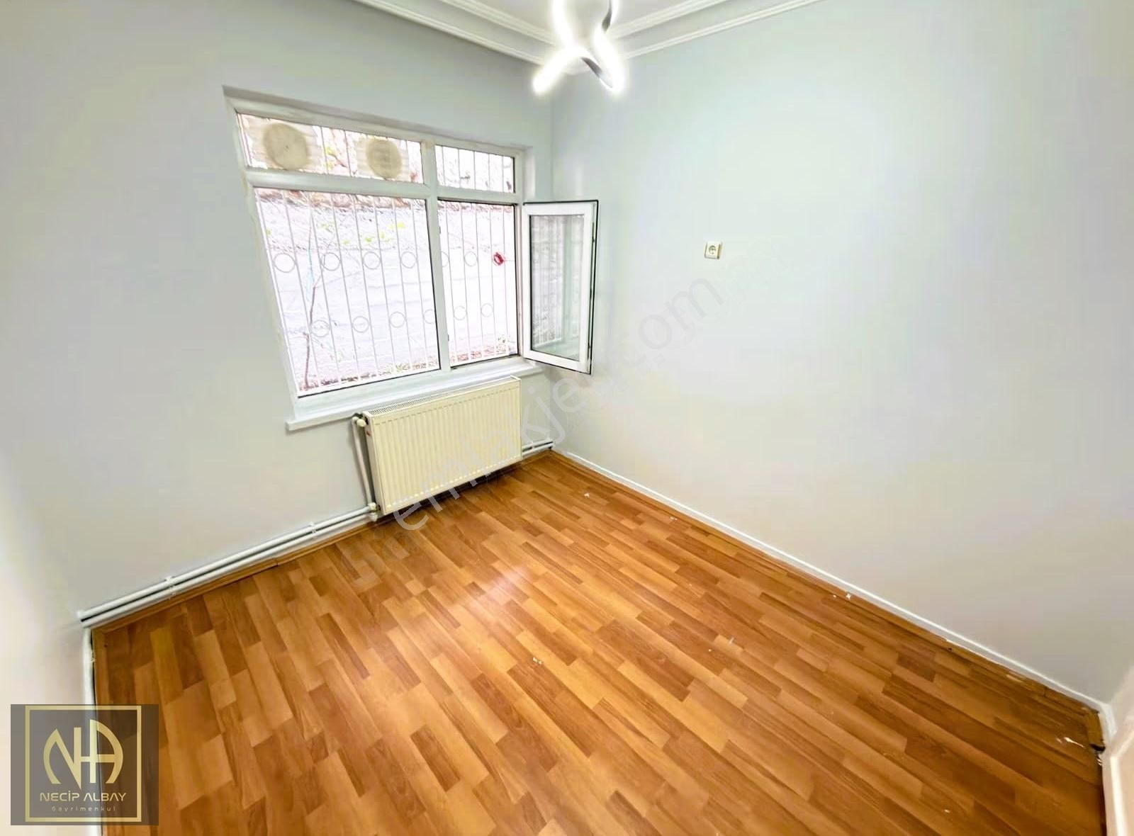 Etlik'de Osmanlı İş Merkezi Yanı Bahçeli Full Yapılı 2+1 Satılık - Görsel 12