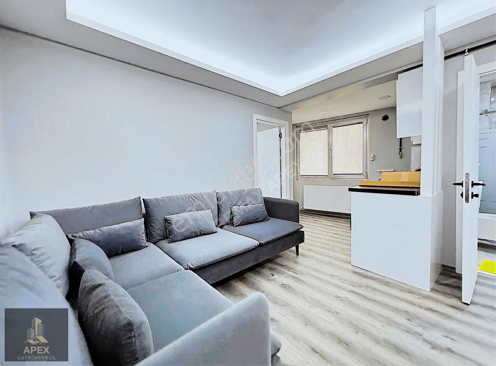 Muhteşem Konum Cadde Üzeri 1+1 Full Sıfır Eşyalı Kiralık Daire - Görsel 16