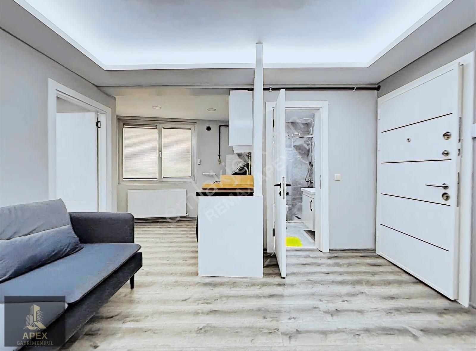 Muhteşem Konum Cadde Üzeri 1+1 Full Sıfır Eşyalı Kiralık Daire - Görsel 13