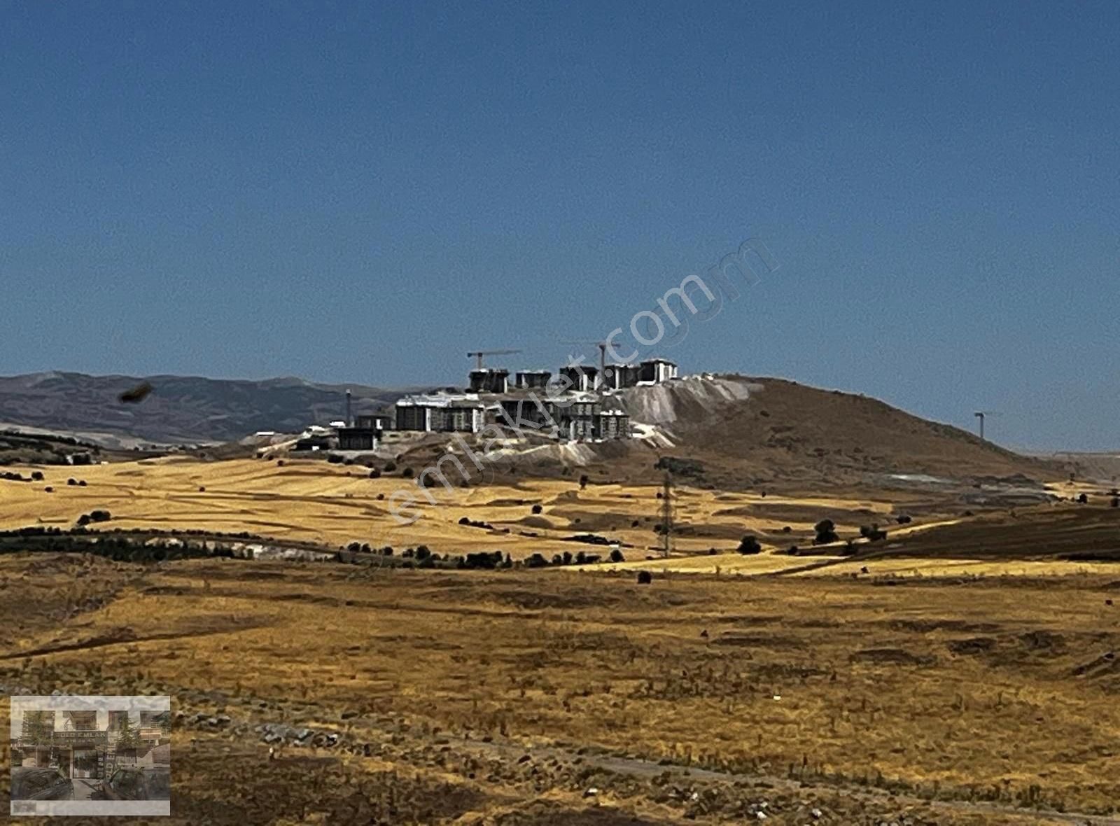 Karapürçekte 170 Metre Çok Katlıda İmarlı Hastaneye Çok Yakındır - Görsel 35