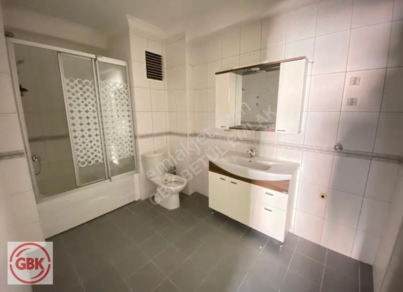 Kırkkonaklar Kiralık Geniş 4+1daire Kapalı/otopark + Depo - Görsel 32