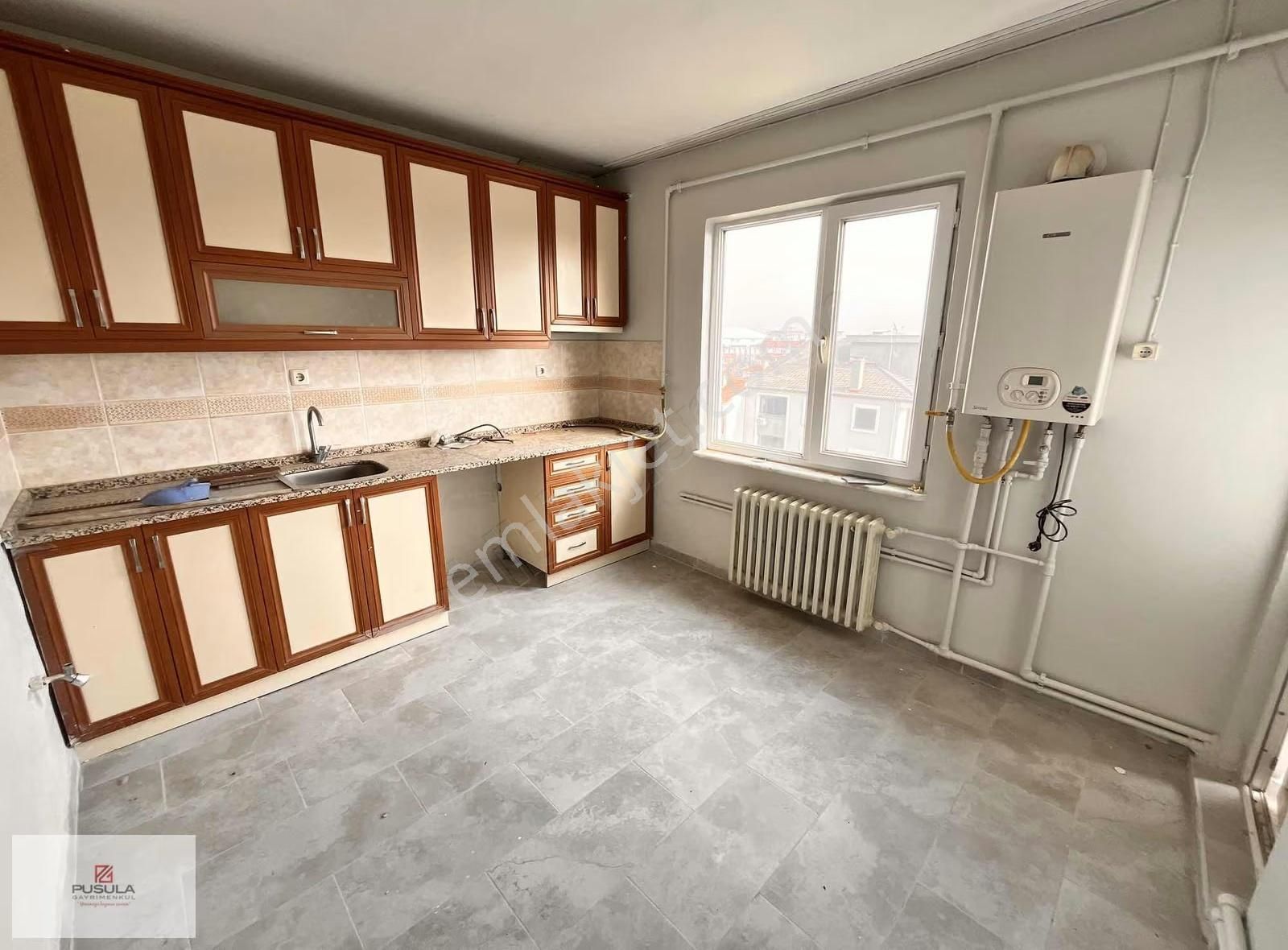 Bahçelievler Mehmetçik Caddesi Üstü Kiralık Yenilenmiş 3+1 Daire - Görsel 12
