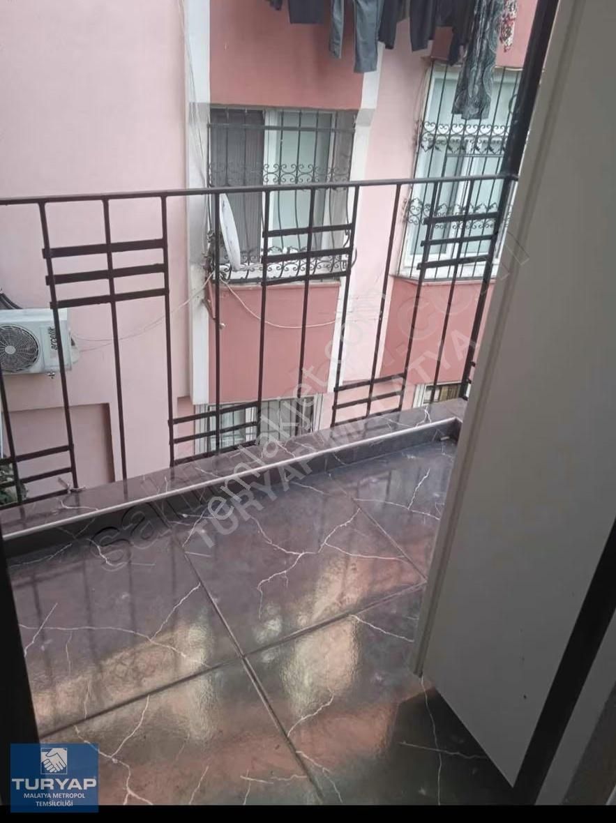 Turyap'tan İstanbul Fatih Hırka-i Şerif'te 2+1 Satılık Daire - Görsel 9