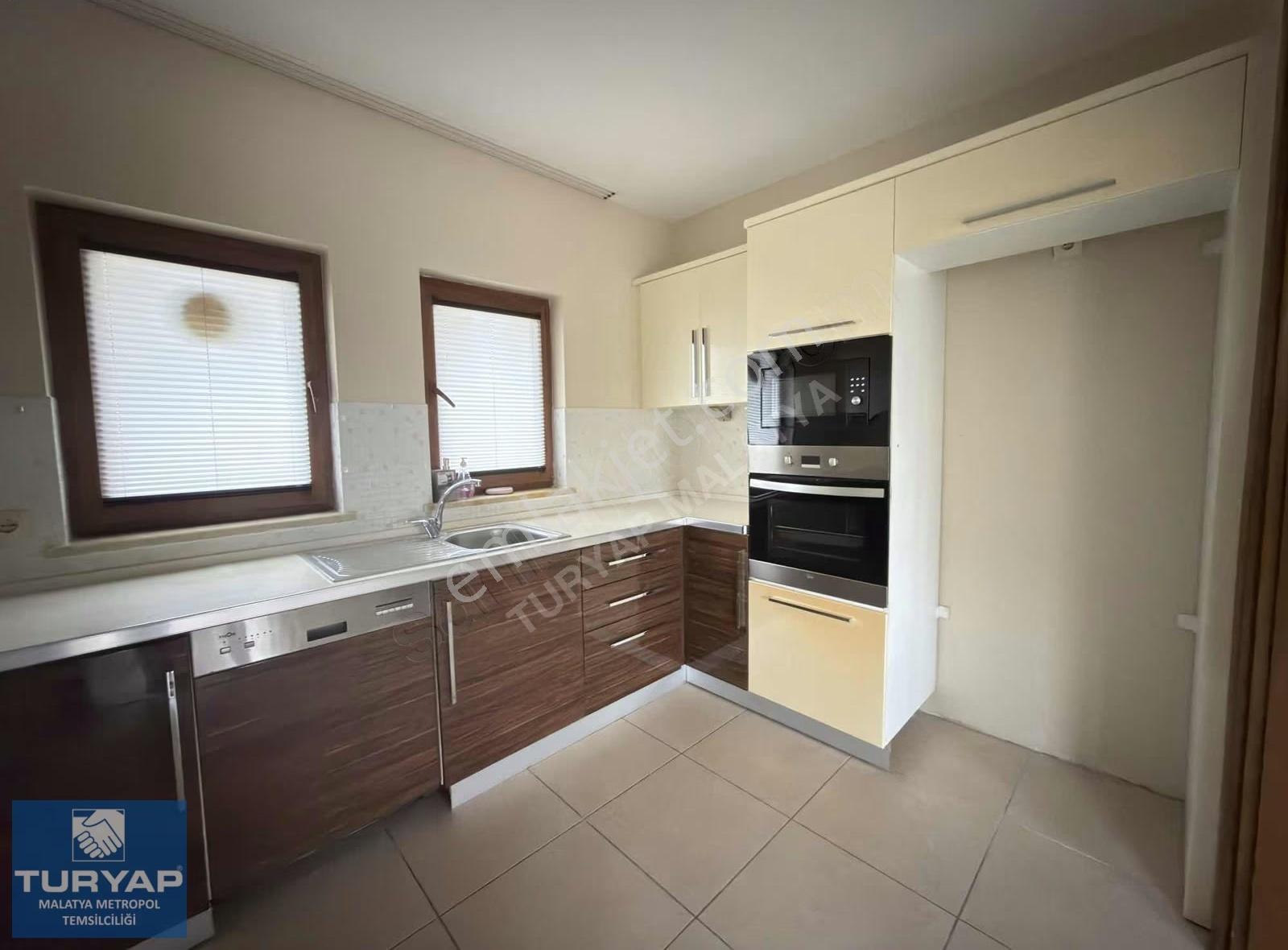 Turyap Metropol' Den Bahçesaray Konakları'nda Satılık 3+1 Villa - Görsel 35
