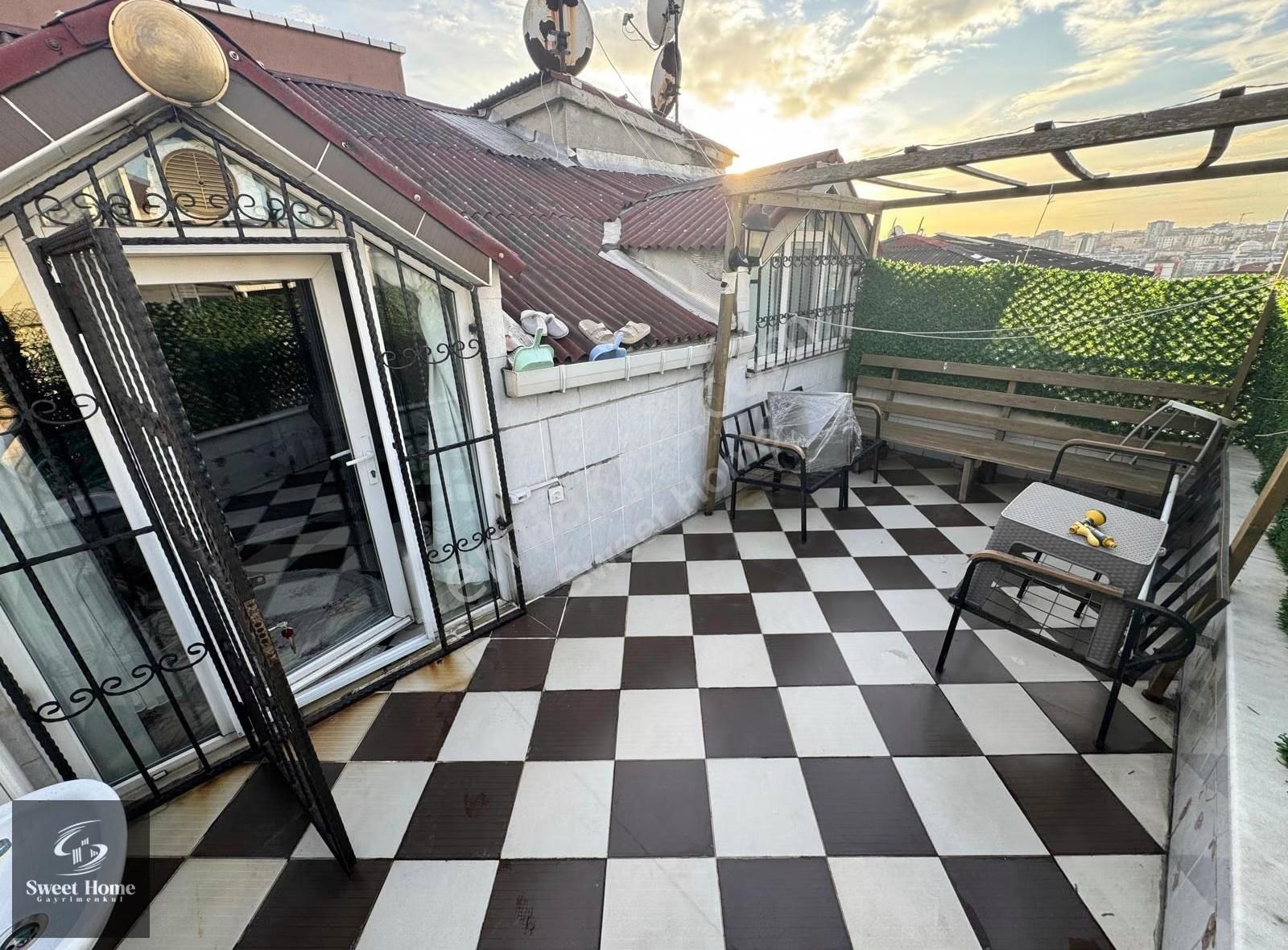 Bahçelievler Soğanlıda 3+2 Dubleks Satılık Daire - Görsel 29