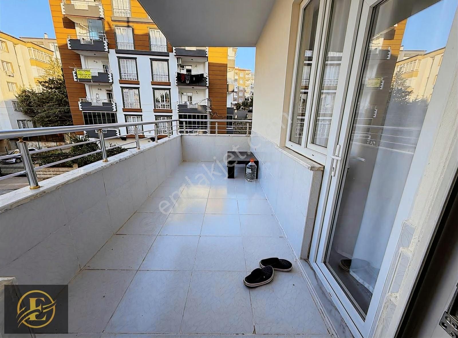 Ekol'den Full Bakımlı Geniş Çift Balkonlu İskanlı Açık Cepheli - Görsel 9