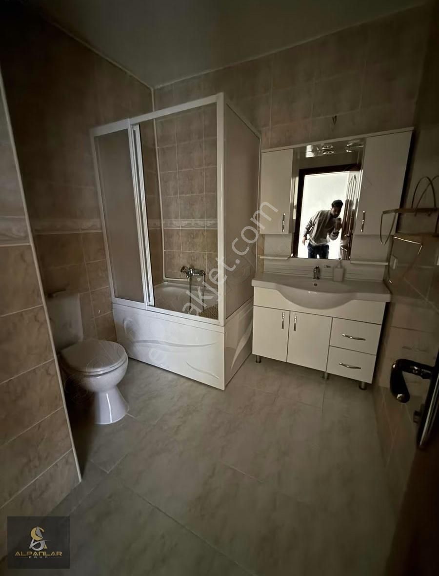 Halkalı Merkez Mah. 3+1 Kiralık 175m2 Ful Şehir Manzaralı Daire - Görsel 2