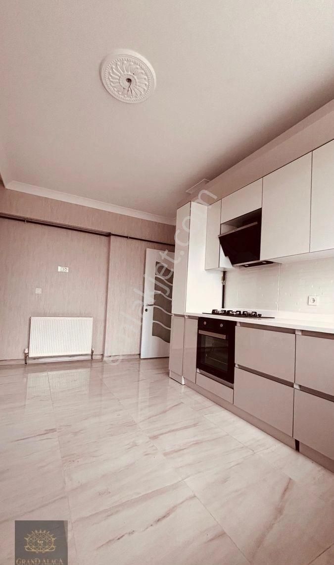 Ayyıldız Mah.de 3+1 Ebeveyn Banyolu Kiralık Daire - Görsel 21