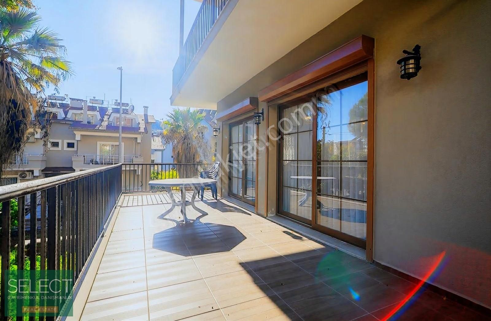 Marmaris Armutalanda Satılık 4+1 Kapalı Otoparklı Villa - Görsel 5