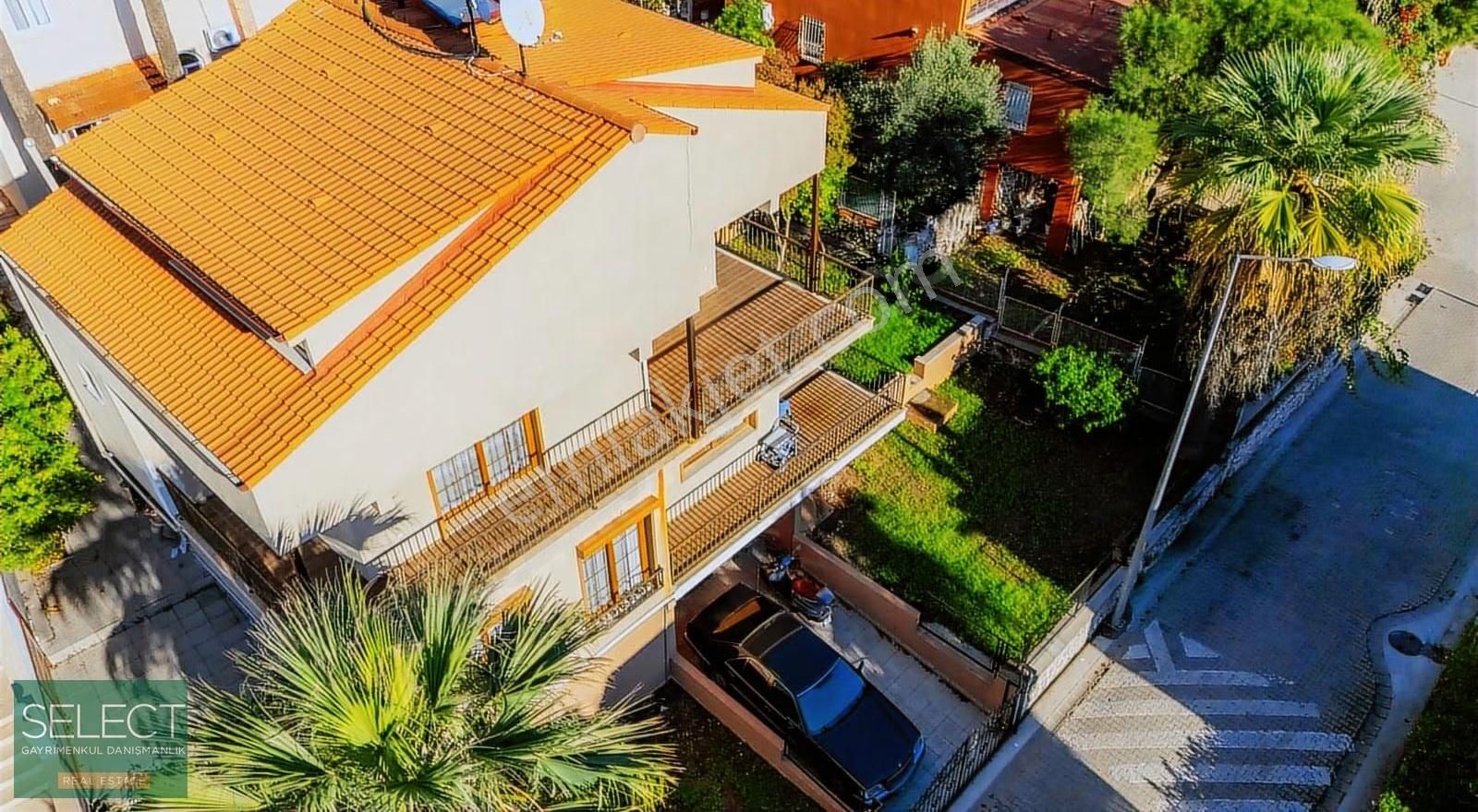 Marmaris Armutalanda Satılık 4+1 Kapalı Otoparklı Villa - Görsel 13