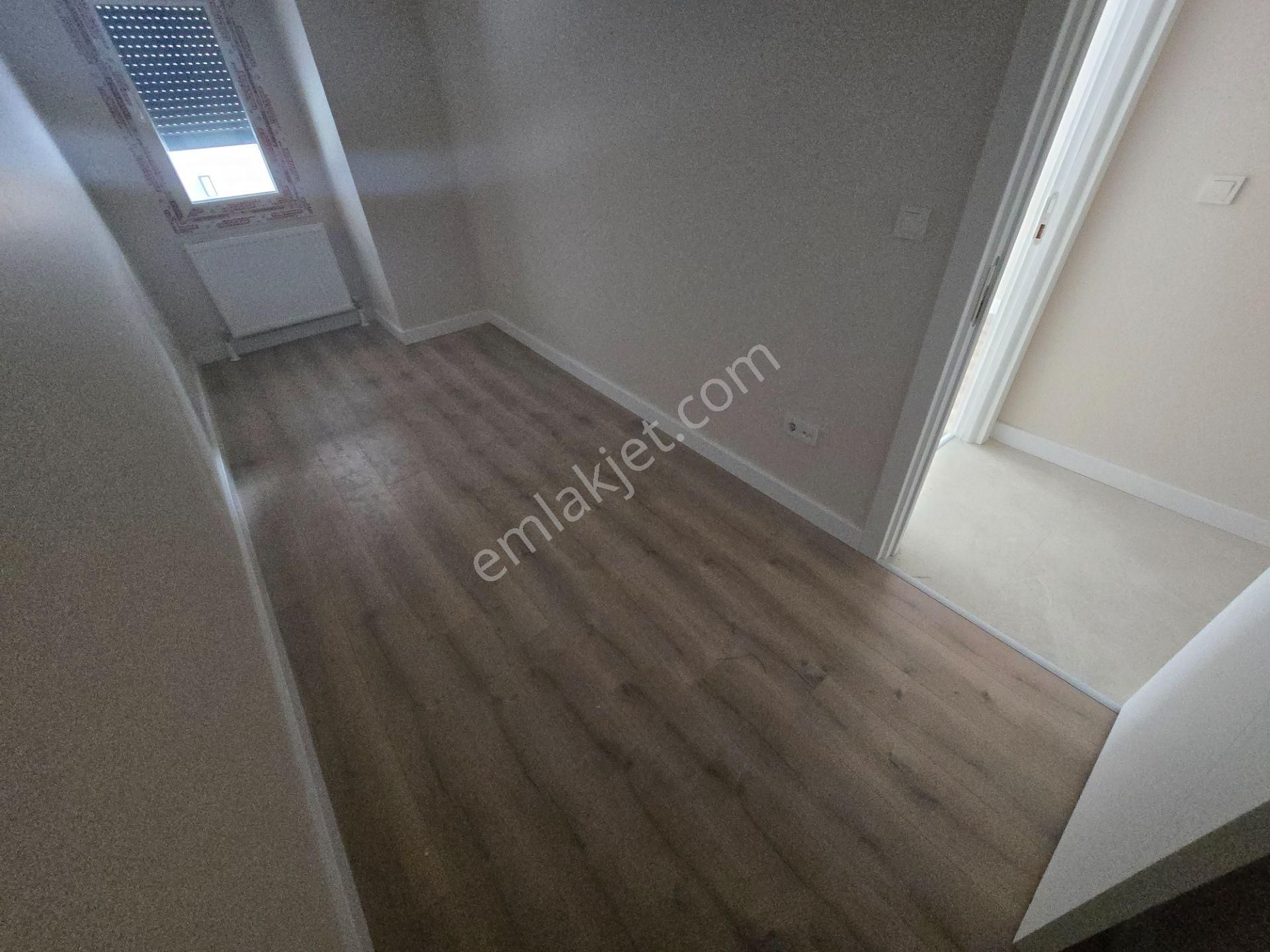 Metro Karşısı Sıfır Bina Otoparklı Ofis / İşyerine Uygun Fırsatt - Görsel 14