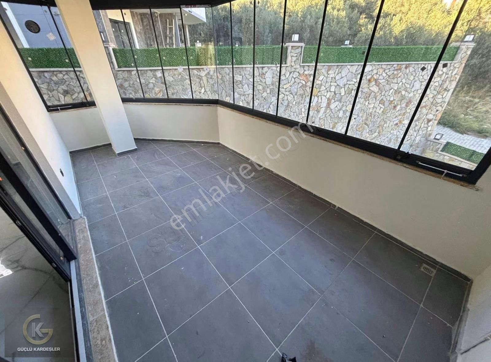 Güçlü Kardeşler Altınolukta Manzaralı Lüks Villalar - Görsel 5