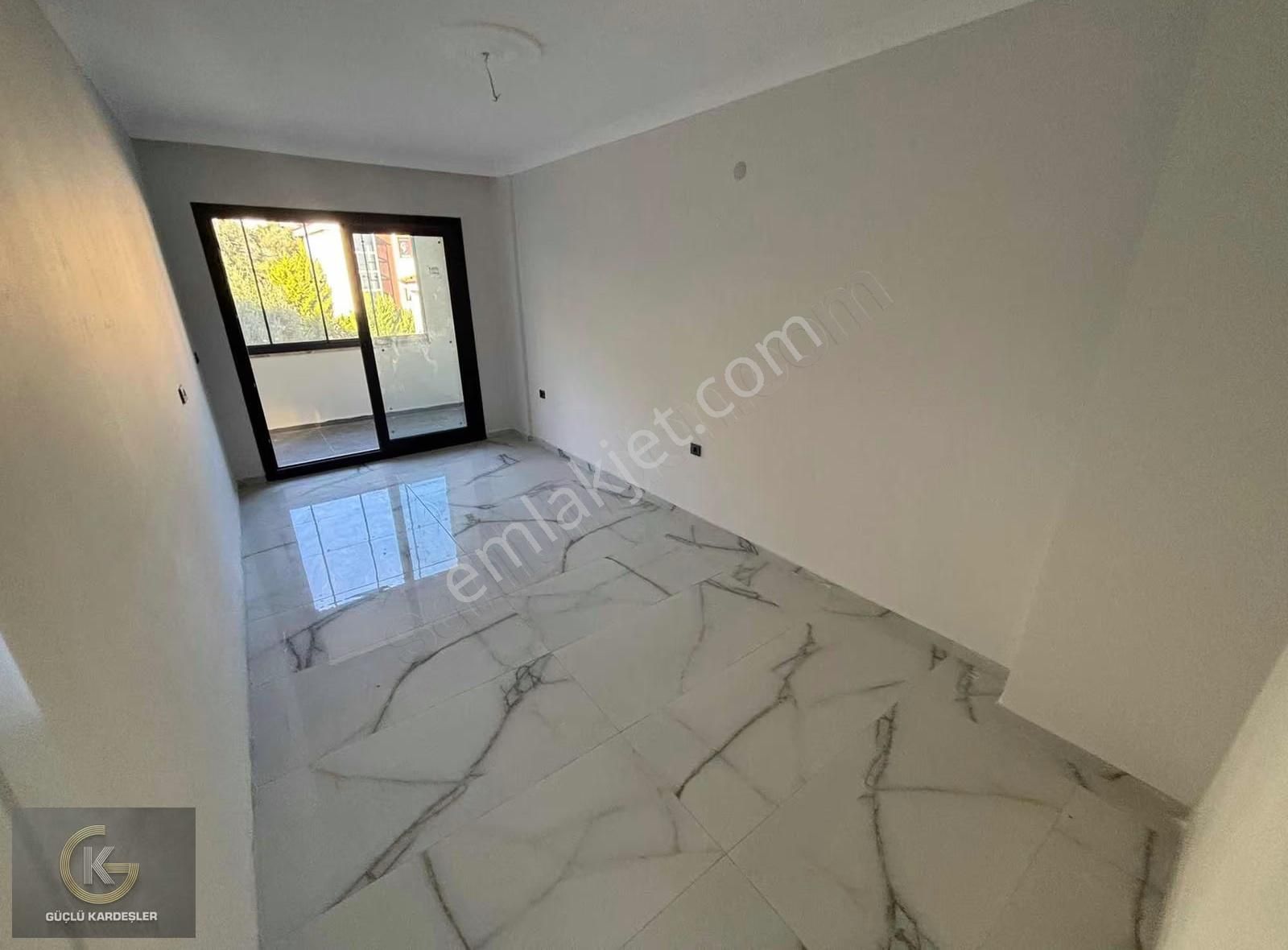 Güçlü Kardeşler Altınolukta Manzaralı Lüks Villalar - Görsel 29