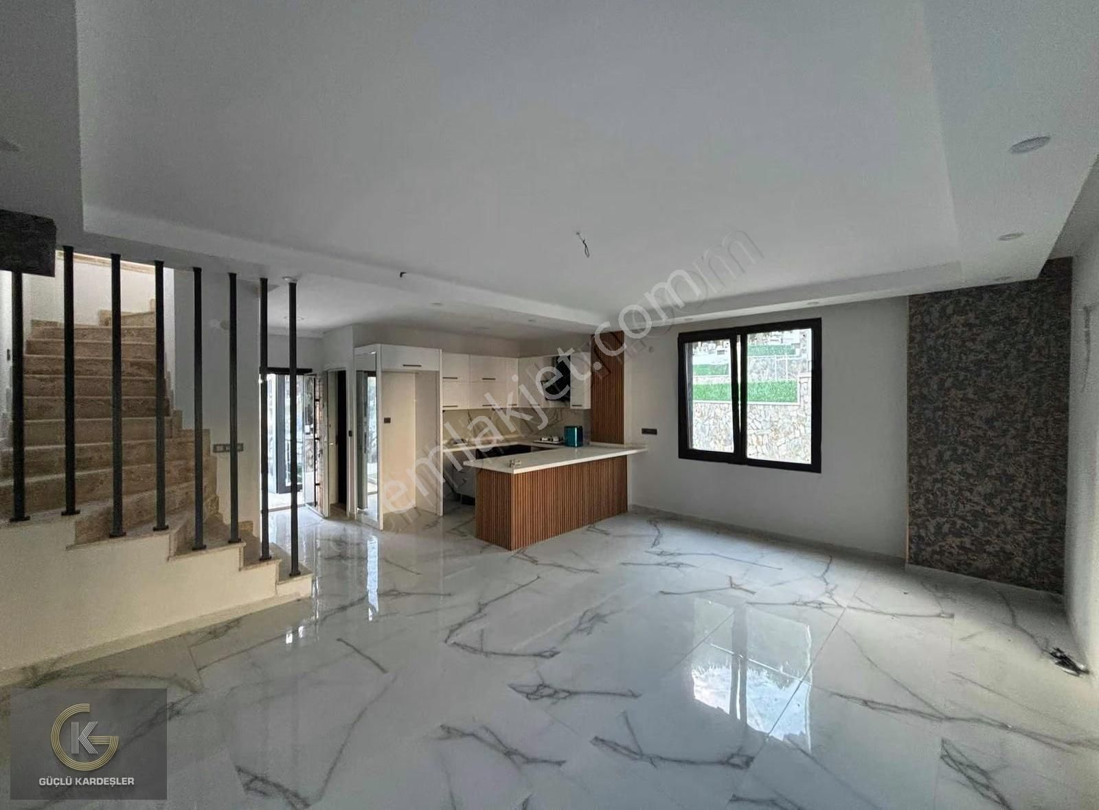 Güçlü Kardeşler Altınolukta Manzaralı Lüks Villalar - Görsel 21