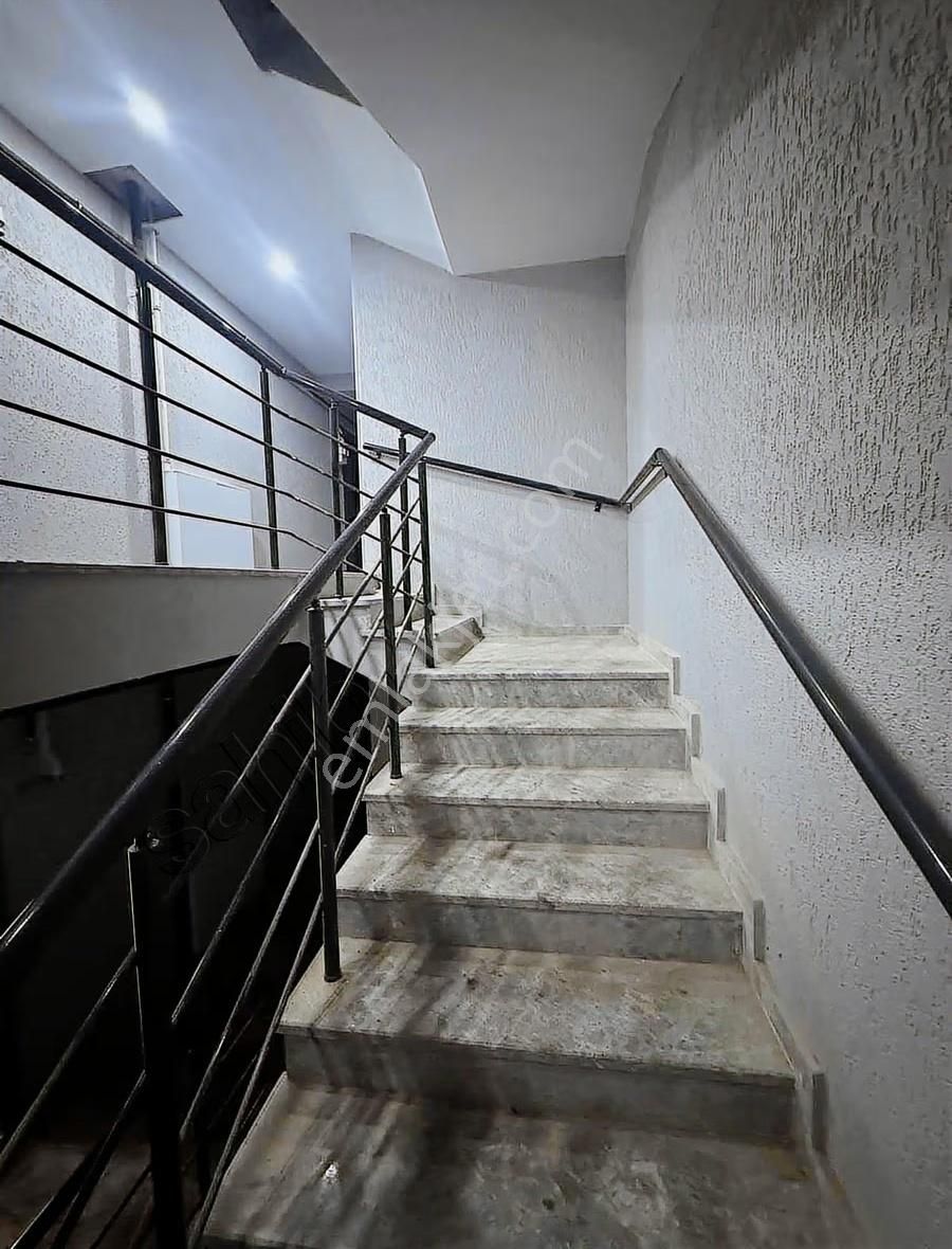 Tema Emlaktan Altınova Mah Arakat Sıfır Ferah 2+1 Satılık Daire - Görsel 2